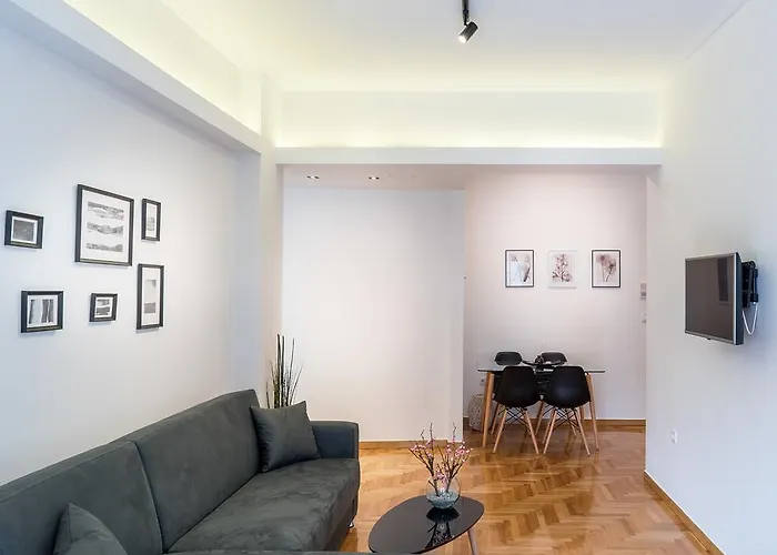 Modern Design Apartment Near Acropolis