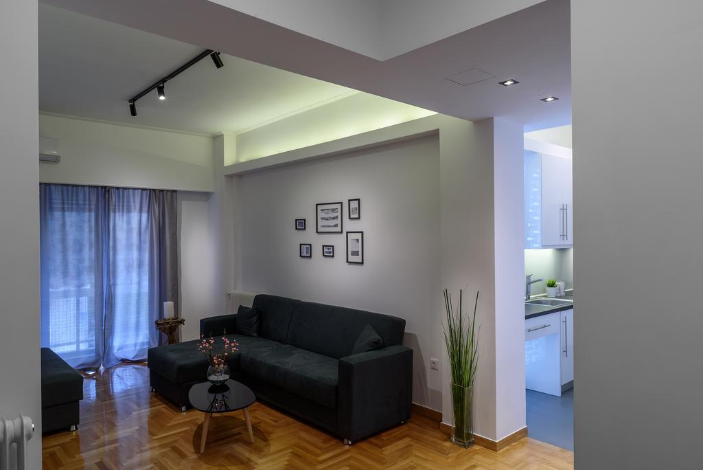 Modern Design Near Acropolis Apartment